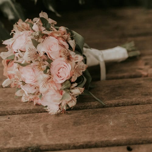 دانلود آهنگ دواره اول ﭘﺎﻳﻴﺰ ﻫﺎت دﻟﺘﻨﮕﻰ ﭼﺸﻤﺎت ﻣﻪ ﺷﺪم ﺳﺮﮔﺮدان سبحان محمدی &bull; سوپر موزیک