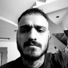 آهنگ تی ام زمینی نی انقدر زده روی کره ماه از حسین تی ام