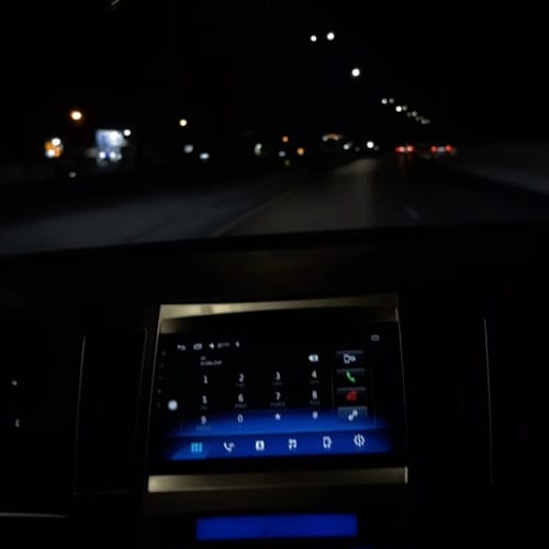 دانلود آهنگ بغلم کن خستم پناهمی تو آروم دل بی قرارمی تو &bull; سوپر موزیک